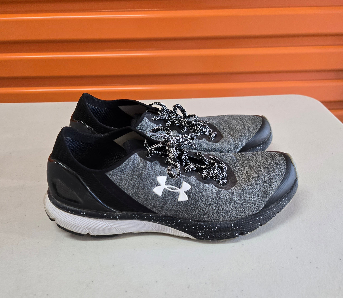 Under Armour Charged Escape Womens Shoes Grey/Black Size 9 US, 6.5 UK, 40.5 EUR