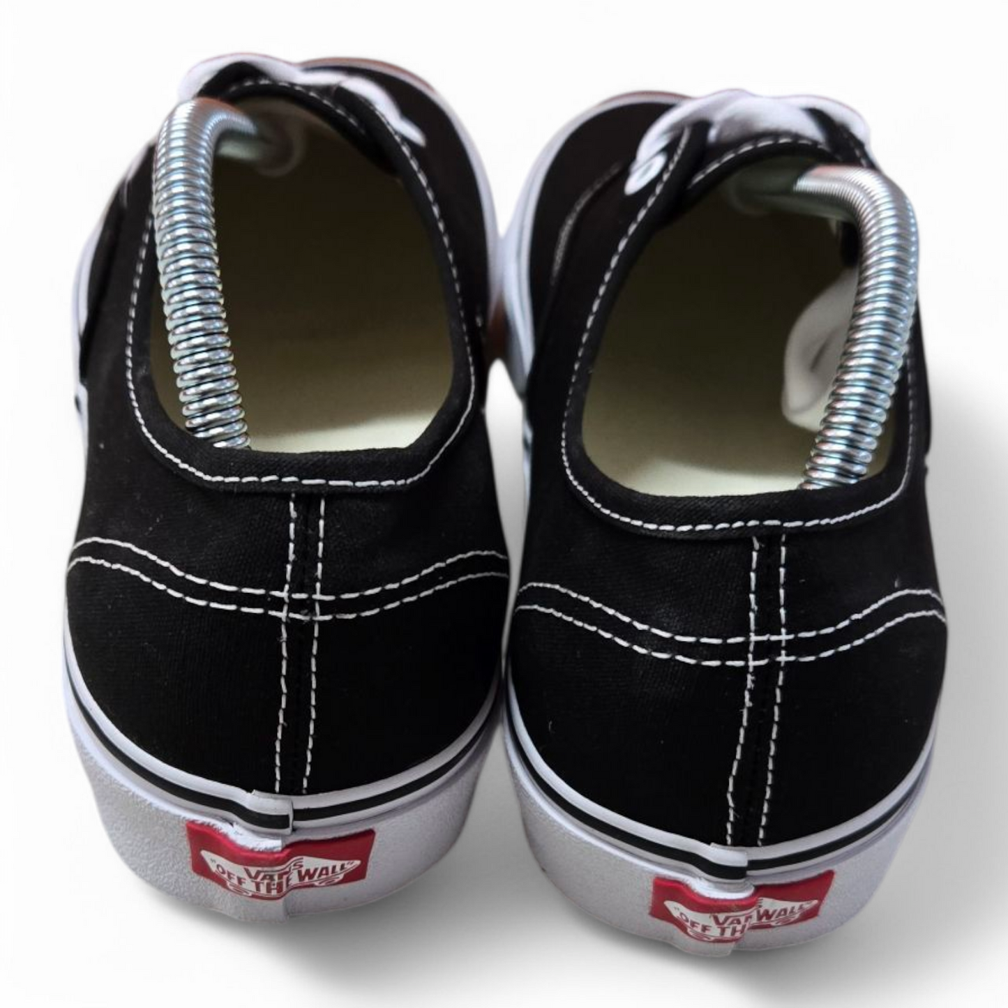 Vans Authentic Mens Shoes Skateboard Black Canvas Size 10 US, 9 UK, 43 EUR 👟