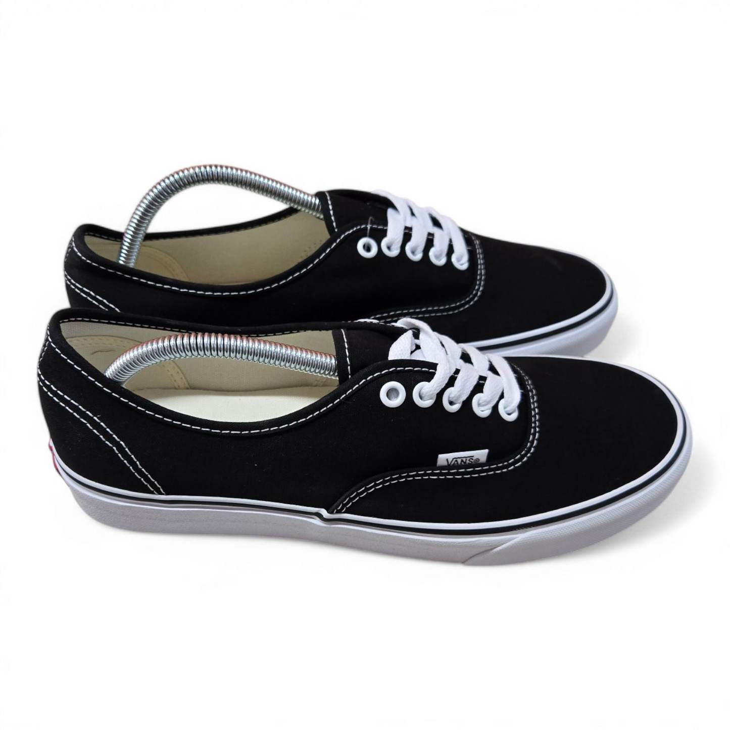 Vans Authentic Mens Shoes Skateboard Black Canvas Size 10 US, 9 UK, 43 EUR 👟