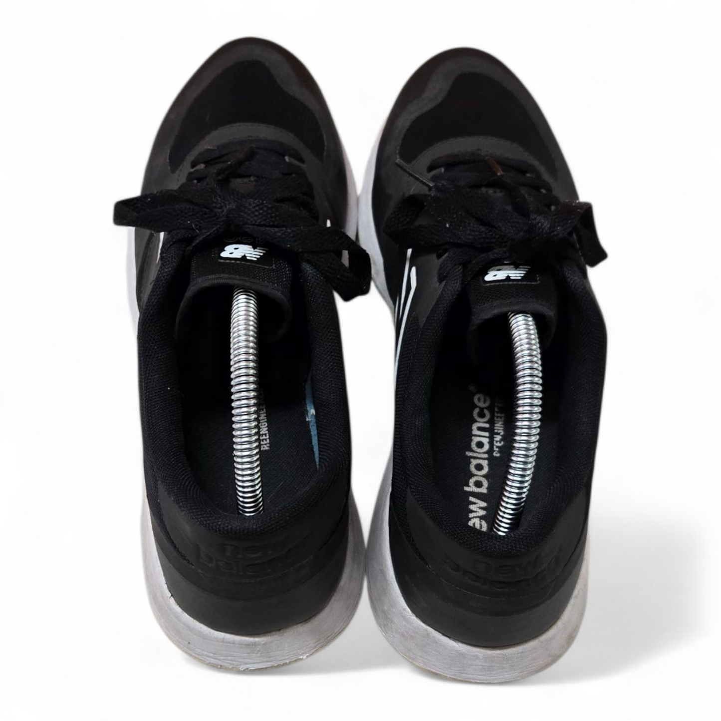 New Balance 420 Mens Shoes Black Runners Size 9.5 US, 9 UK, 43 EUR
