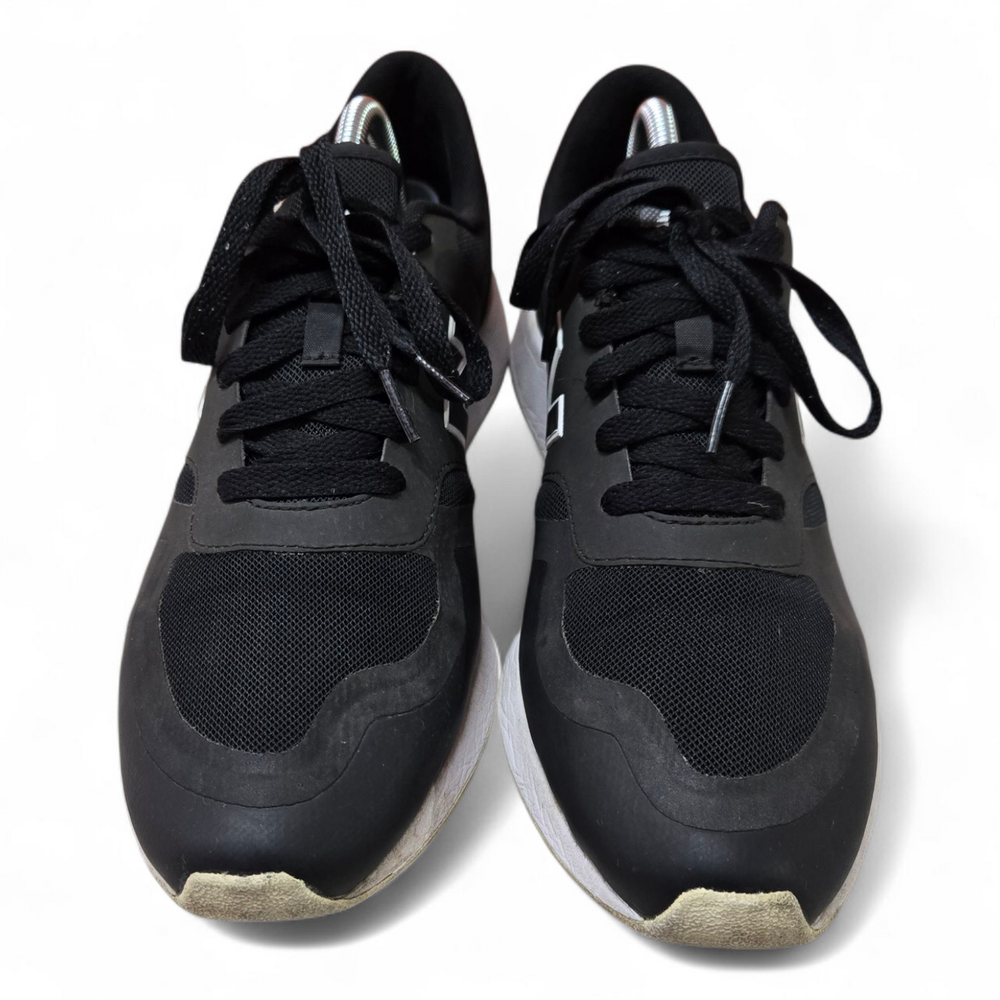 New Balance 420 Mens Shoes Black Runners Size 9.5 US, 9 UK, 43 EUR