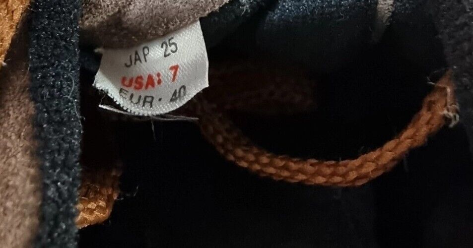 CAT CATERPILLAR Mens Shoes Brown Suede Size 7 US, 40 EUR - Like New ✔️