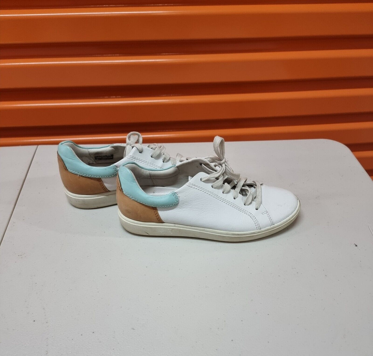 ECCO Danish Design Womens Shoes White Sneakers Size 9 US, 40 EUR, 7 UK