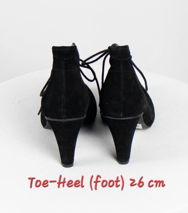 Le Chateau Womens Leather Boots Black Shoes Size 9 US, 39 EU + Spare Heel Tips