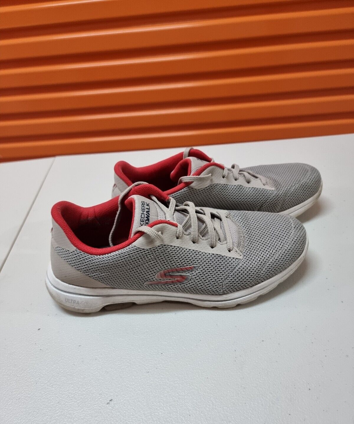 SKECHERS GoWalk Womens Shoes Quick Fit Ultra Go Runners Size 10 US, 40 EU, 7 UK
