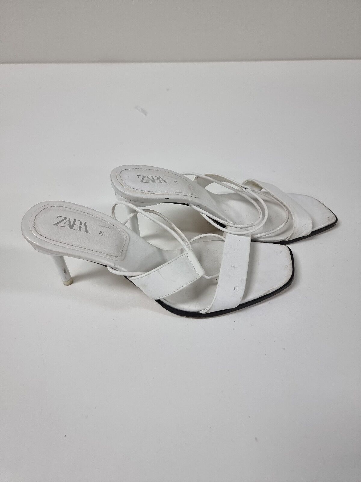 ZARA Strappy Slide Sandals Womens White Shoes Size 7/7.5 AU, 38 EUR -Ready to Go