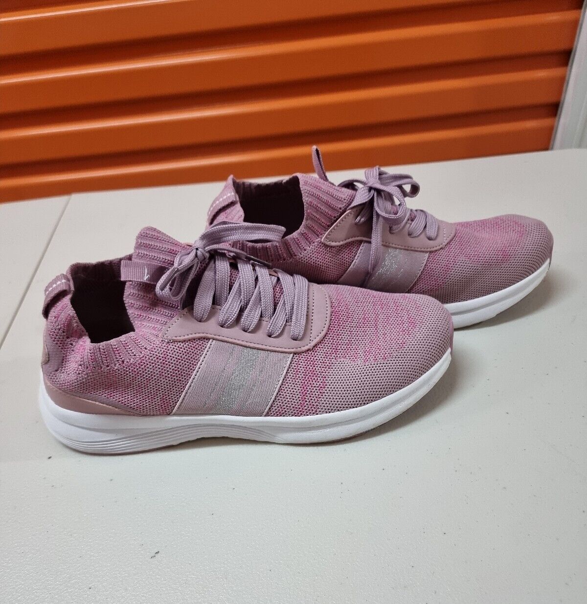 CRANE Womens Shoes Dusty Pink/Purple Runners Size 9 US Like New π