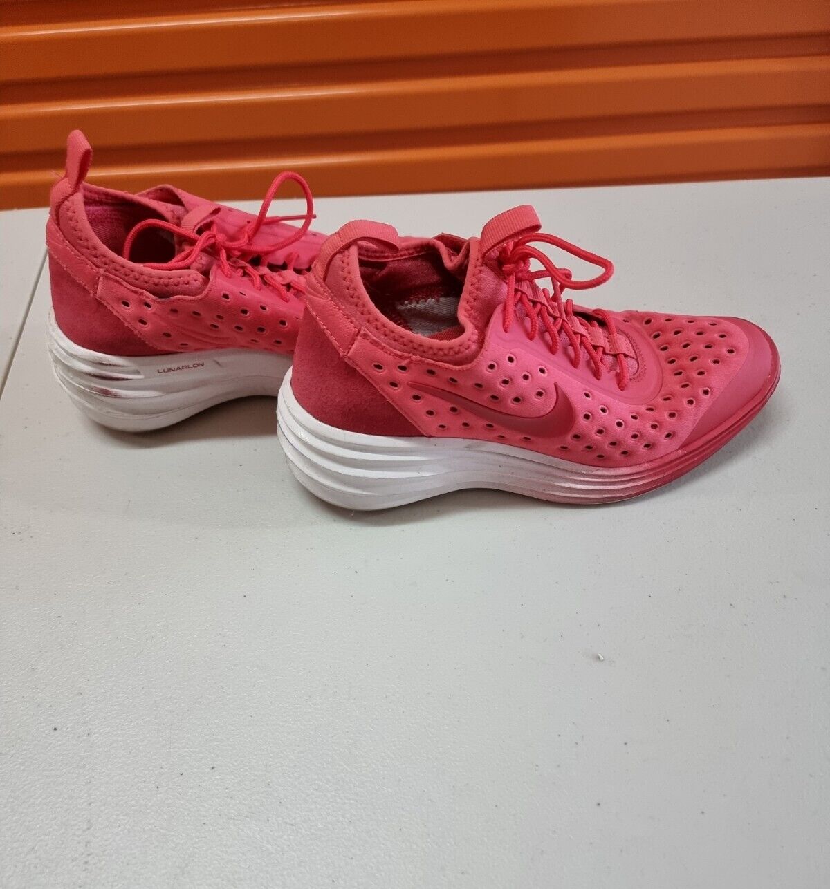 NIKE LunarElite Sky Hi Womens Shoes Geranium Trainers Size 8 US, 5.5 UK, 39 EUR