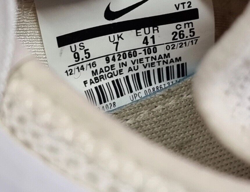 NIKE Lunarcharge BR Shoes Womens Runners Size 9.5 US, 7 UK, 41 EUR π