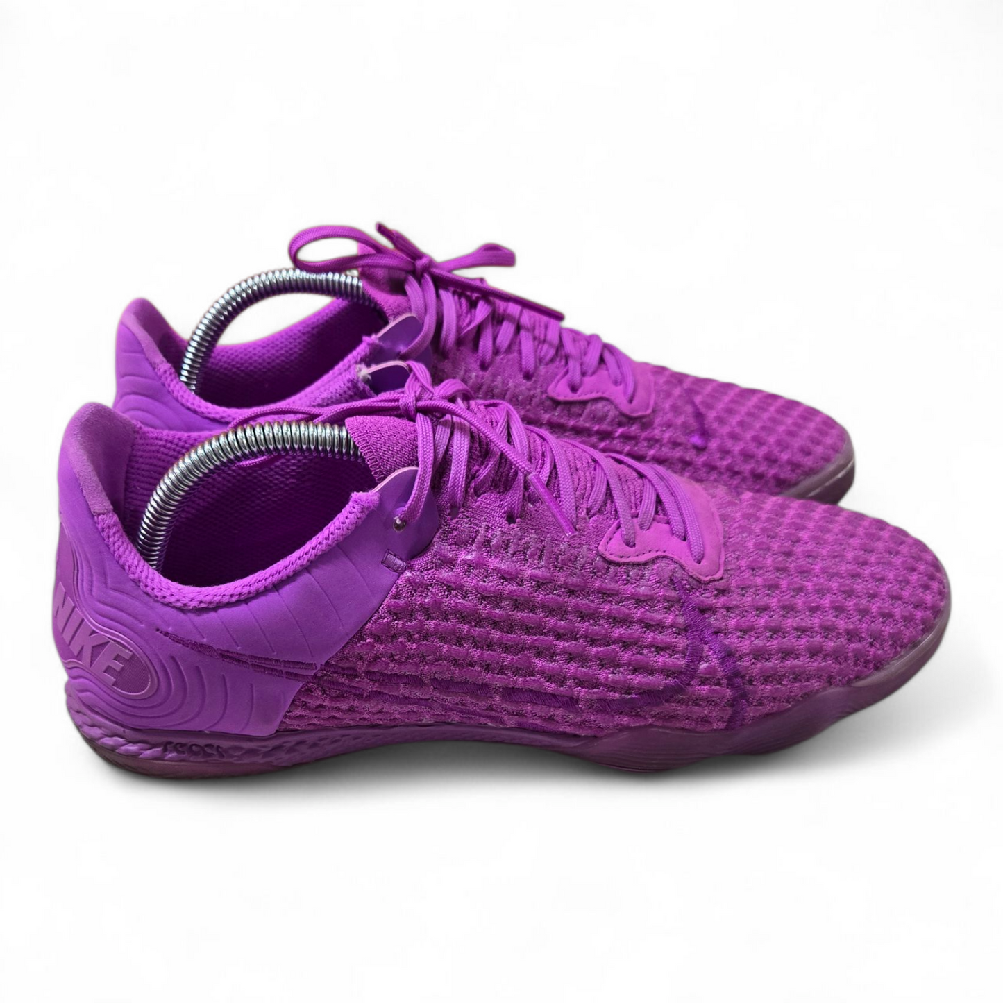 Nike React Gato Indoor Soccer Football Shoes Fuchsia Dream/Lilac Bloom 9.5 US, 8.5 UK, 43 EUR