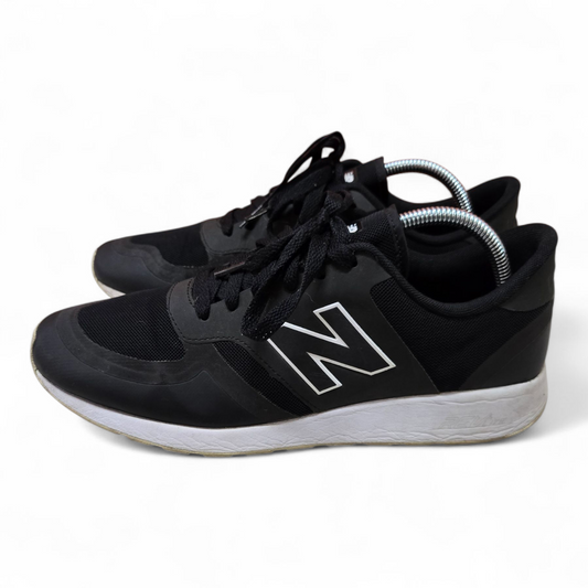 New Balance 420 Mens Shoes Black Runners Size 9.5 US, 9 UK, 43 EUR