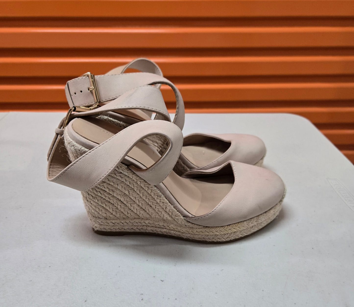 Witchery Wedge Womens Sandals Beige Shoes Size 9.5 US/AU, 7.5 UK, 40 EUR