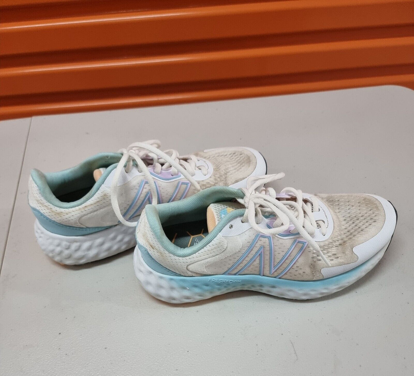 New Balance Fresh Foam Evoz Womens Shoes White/Cream Runners 8.5US, 6.5UK, 40 EU
