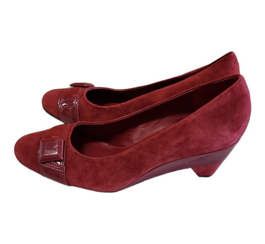 EASY STEPS Osaka Shoes Leather Upper Womens Red Slip On Size 8C US/AU, 38.5 EU