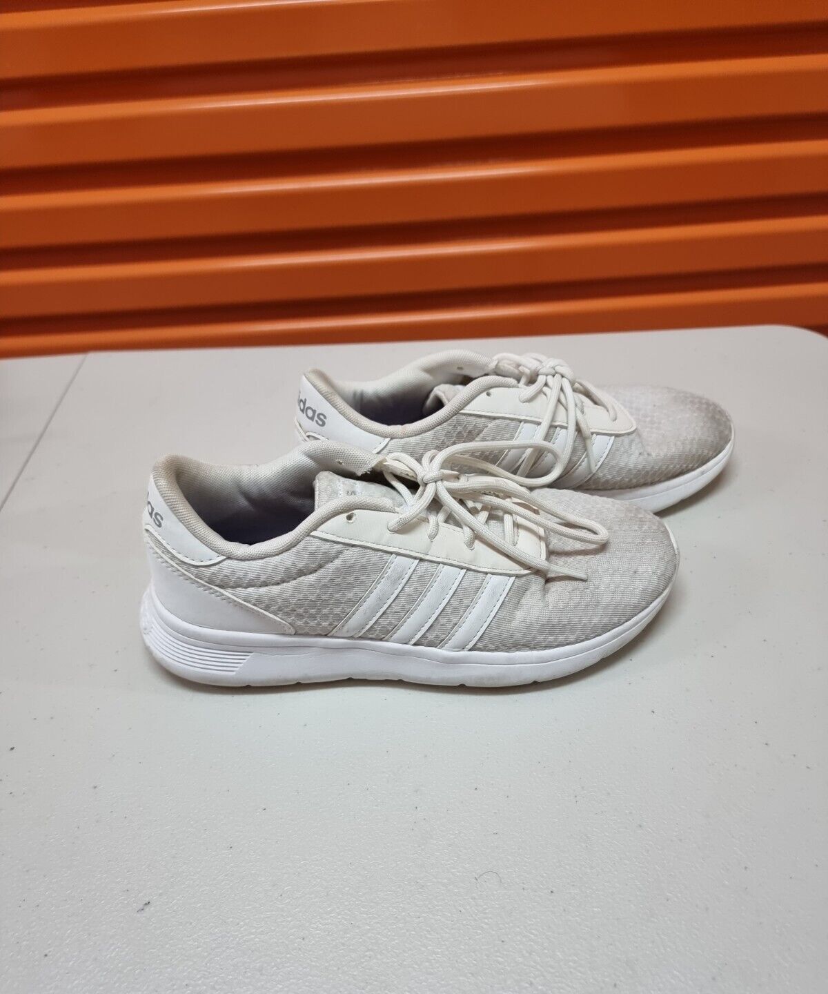 ADIDAS Adizero Womens Shoes White Runners Size 9 US, 7.5 UK, 41.1/3 EUR